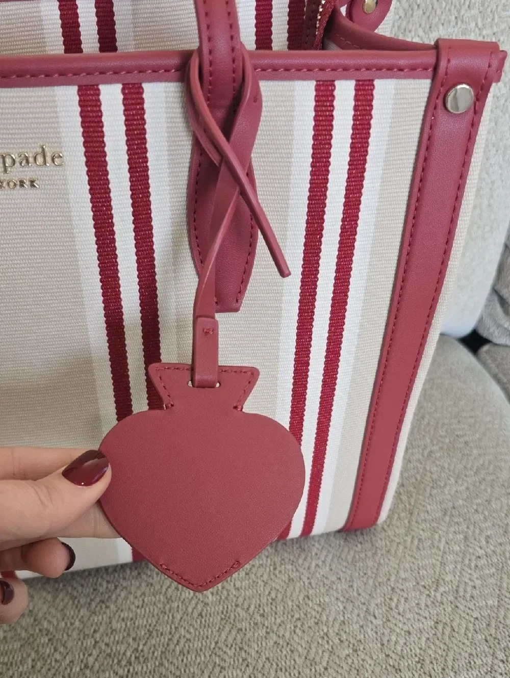 Kate Spade Market Sam Red Cream Striped Shoulder Handbag